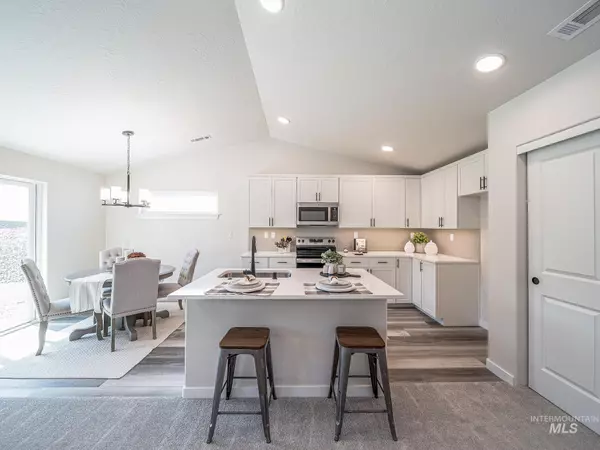 Nampa, ID 83687,17821 N Onaway Ave.