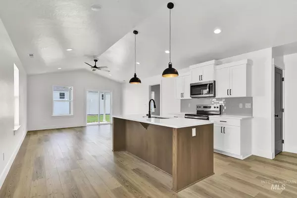 Parma, ID 83660,316 N11th St