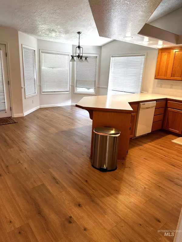 Meridian, ID 83646,2090 W Chateau