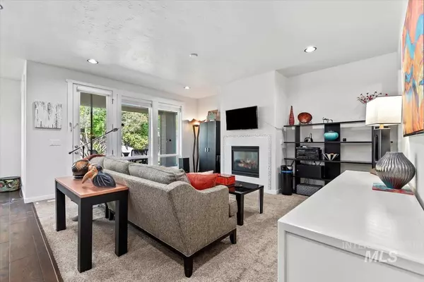 Boise, ID 83704,2001 N Allumbaugh Street