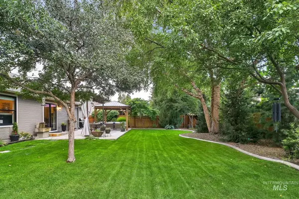 Meridian, ID 83642-6176,1789 W Calcite Court