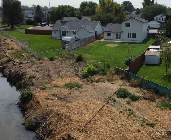 Nampa, ID 83651-7721,2018 W Young St