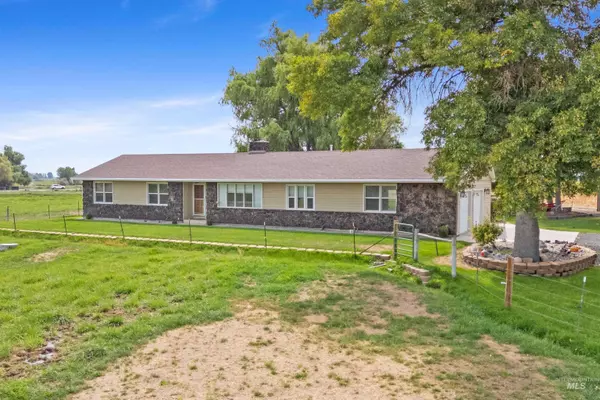 41 W 300 S, Jerome, ID 83338