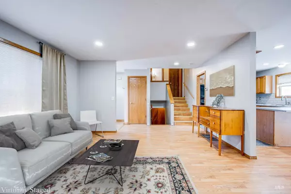 Colfax, WA 99111-9564,804 S Vista Point Drive