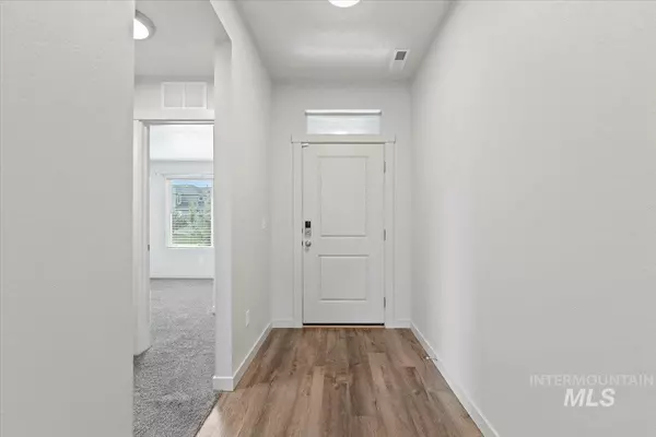 Meridian, ID 83642,1916 W Henrys Fork Drive