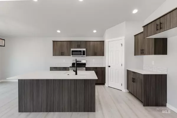 Caldwell, ID 83605,11060 Cart St