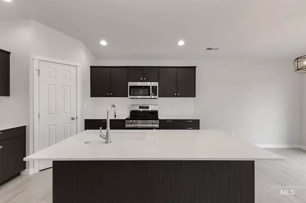 Kuna, ID 83634,2078 W Penstemon St