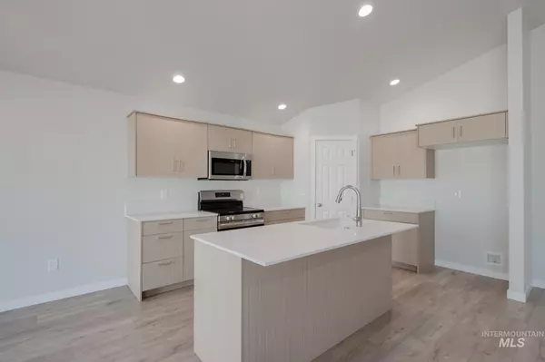Kuna, ID 83634,229 N Cranesbill Ave