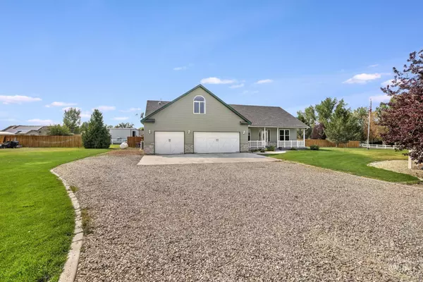 Twin Falls, ID 83301,2485 E 3706 N