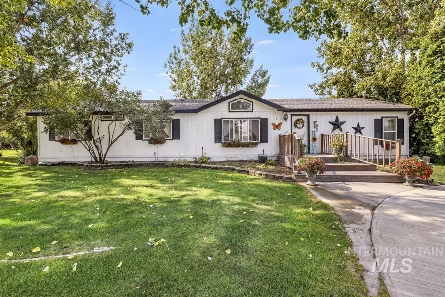 163 Brooklane N, Twin Falls, ID 83301-0004