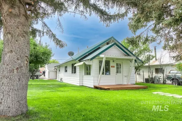 231 E Avenue E, Jerome, ID 83338