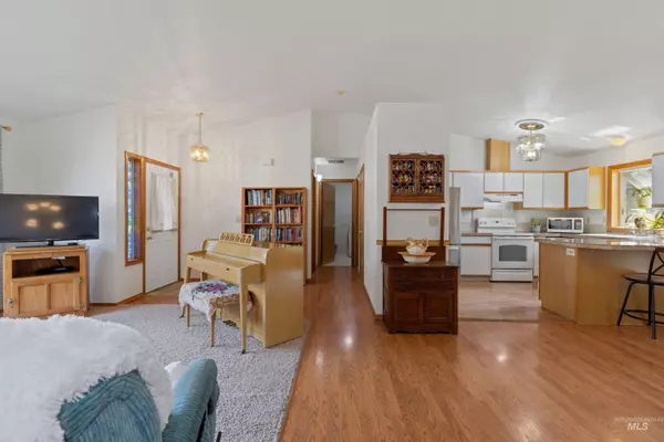 Boise, ID 83713,12065 W Mesquite Drive