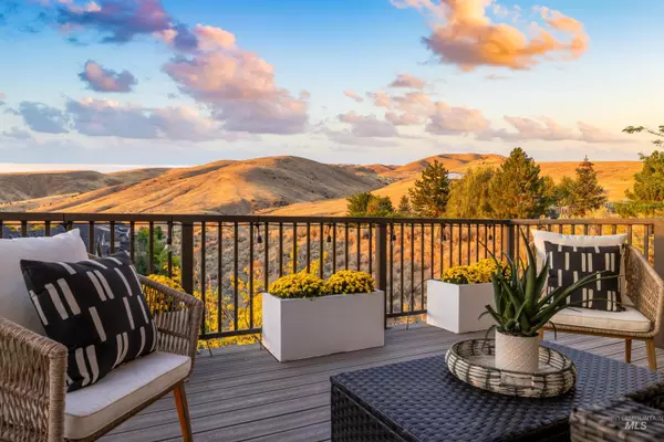 Boise, ID 83716,7168 E Highland Valley Road