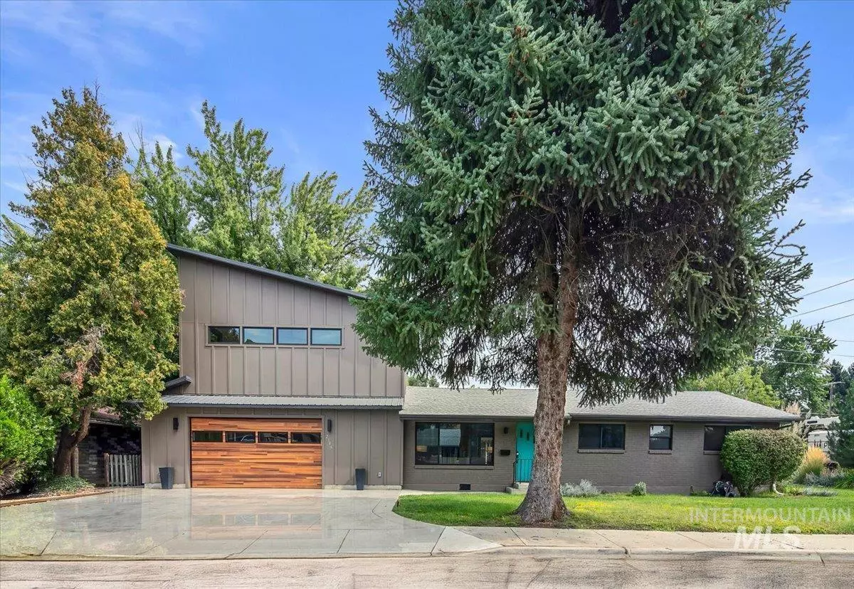 Boise, ID 83703,2106 N 32nd