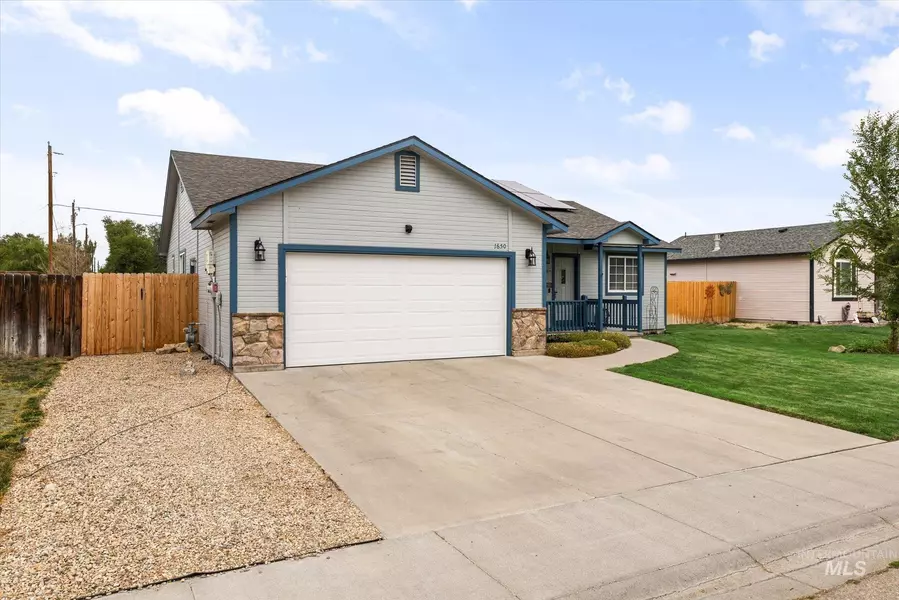 1650 Peregrine Dr., Mountain Home, ID 83647
