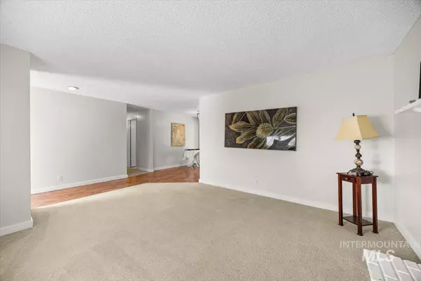 Kuna, ID 83634,762 W Mendi Pl