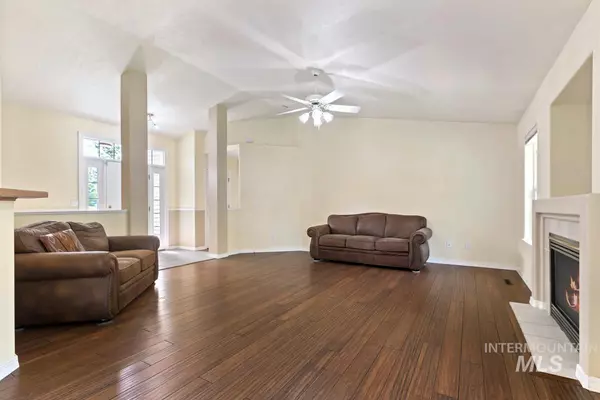 Caldwell, ID 83607,14986 Hillside Dr