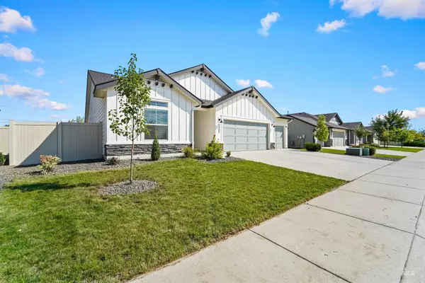 Meridian, ID 83646,5482 N Maplestone Ave.