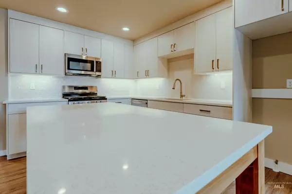 Ontario, OR 97914-3905,1245 Phillips Circle