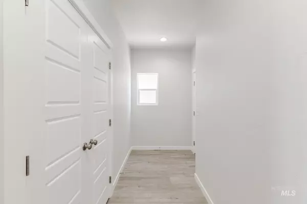 Meridian, ID 83642,4184 E Hillsong St