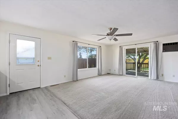 Buhl, ID 83316,919 Craven Ave