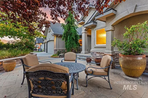 Boise, ID 83712,755 N Troutner Way