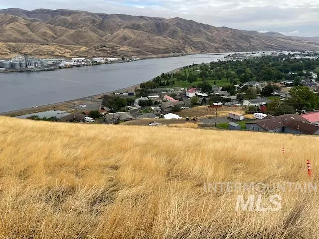Clarkston, WA 99403,2600 Valleyview Drive