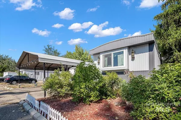 Garden City, ID 83714,306 E 47th St