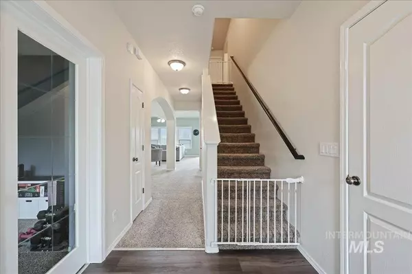 Boise, ID 83716,4098 E Homestead Rim Dr