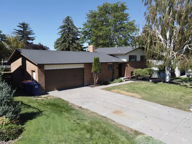 683 Monte Vista Dr, Twin Falls, ID 83301-4346