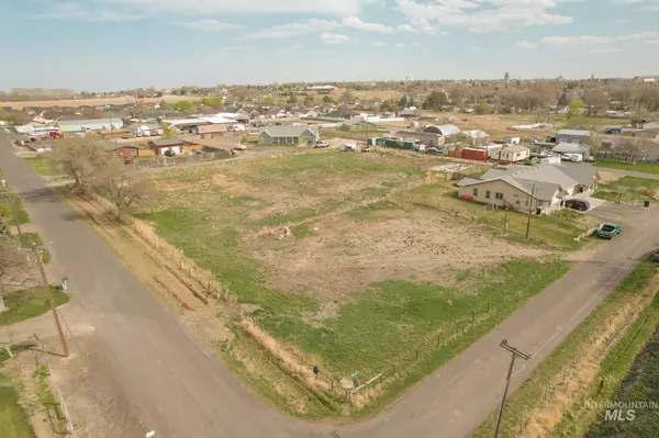 Buhl, ID 83316,4222 A Peck Street