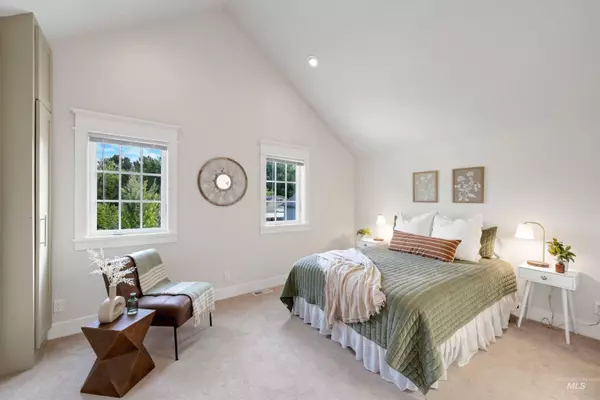 Boise, ID 83703-4320,5303 W Wylie Lane