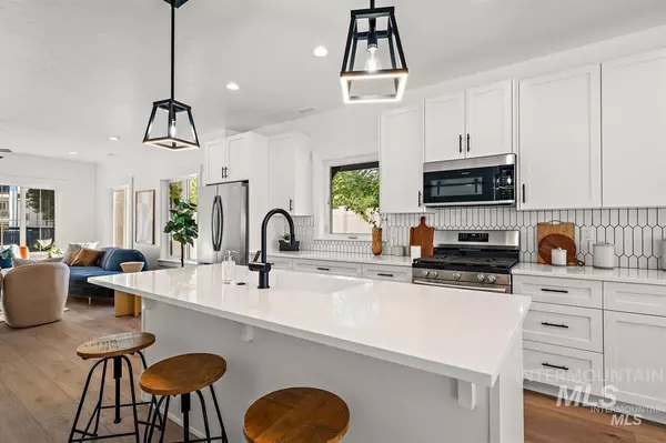 Boise, ID 83706,273 W Highland St