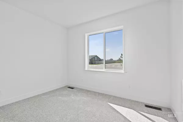 Boise, ID 83716,405 S Diesel Way