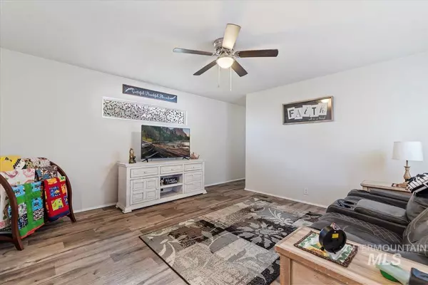 Boise, ID 83713,551 Silver City Dr