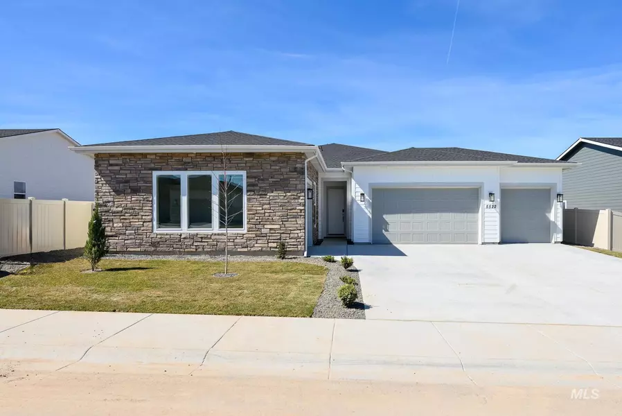 5522 Sparky Ave, Caldwell, ID 83607