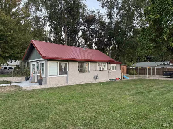 Payette, ID 83661,1502 2nd Avenue South