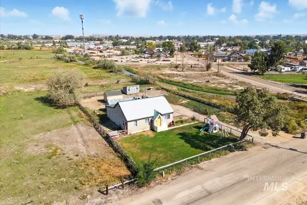 Parma, ID 83660,28024 Hexon Rd