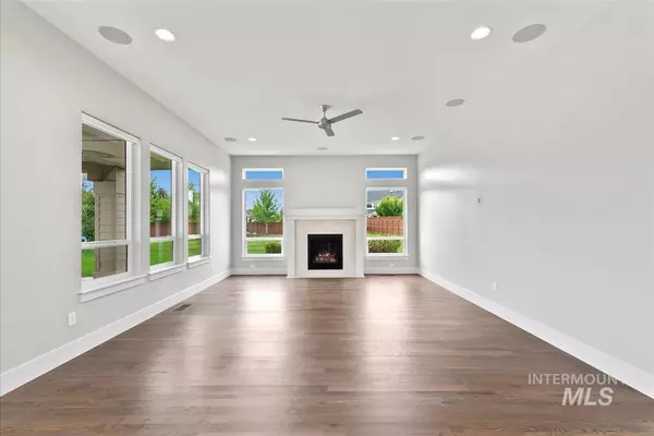 Meridian, ID 83642,2215 E Shady Glade Dr