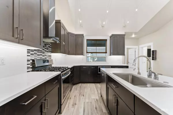 Boise, ID 83702,1008 N 30th Street