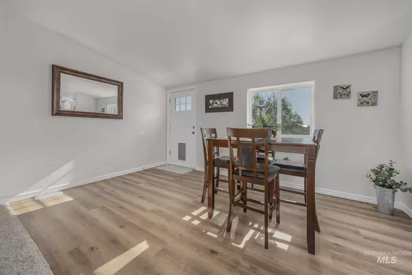 New Plymouth, ID 83655,310 W Idaho St