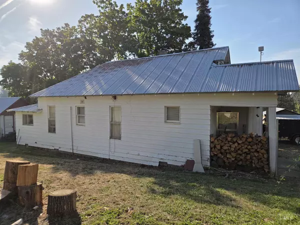 Deary, ID 83823,702 Idaho Street