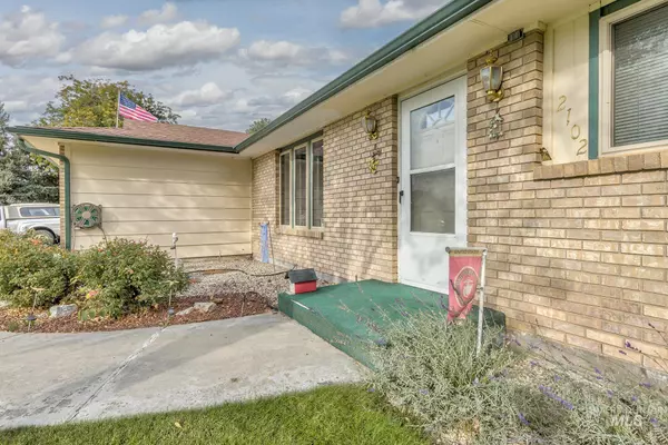 Nampa, ID 83686,2102 S Chicago St