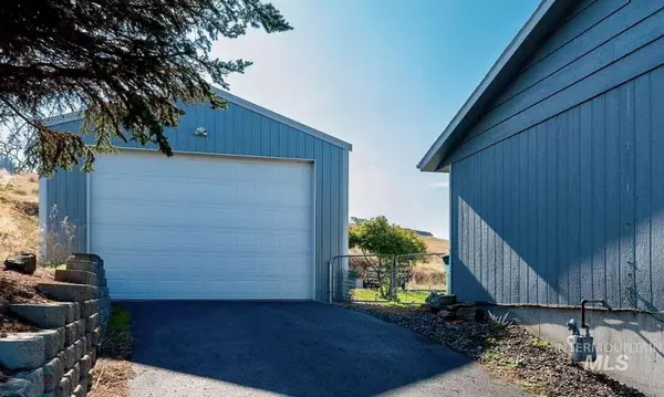 Lewiston, ID 83501,232 Larkspur Ln