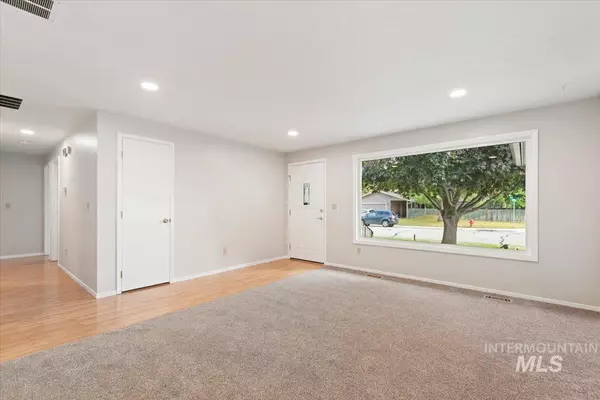 Boise, ID 83706,3727 S Centennial Way