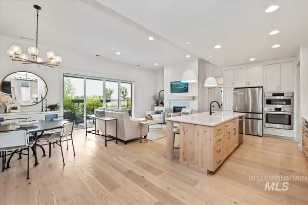 Eagle, ID 83616,8282 W Shams Lane