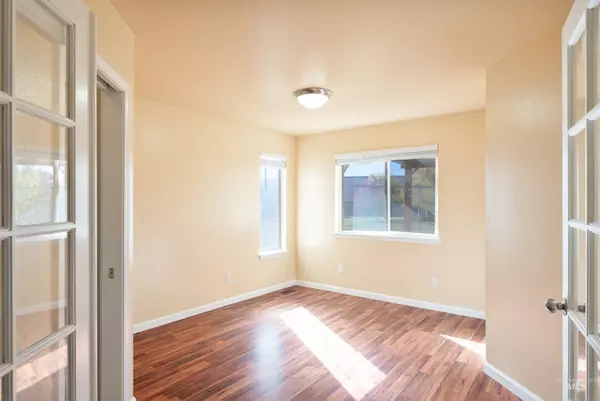 Boise, ID 83716,5521 S Adonis Place