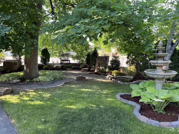 Twin Falls, ID 83301,201 10th Avenue North