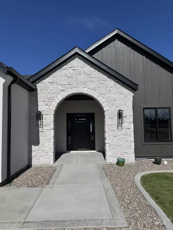 Twin Falls, ID 83301,3115 Blue Moon Road