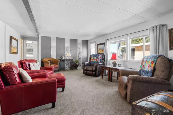 Burley, ID 83318,1414 Park Ave. Space 73